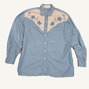 GUESS Georges Marciano 90s Chambray Western Pearl Button Shirt Embroidered Yoke